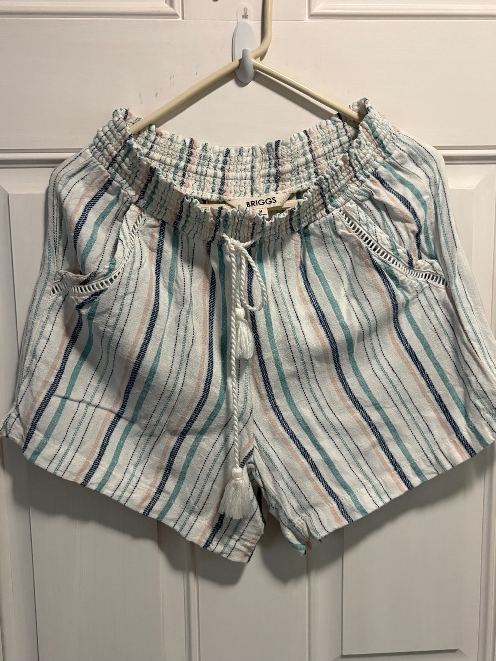 Briggs New York White Striped Drawstring Linen-Blend Shorts